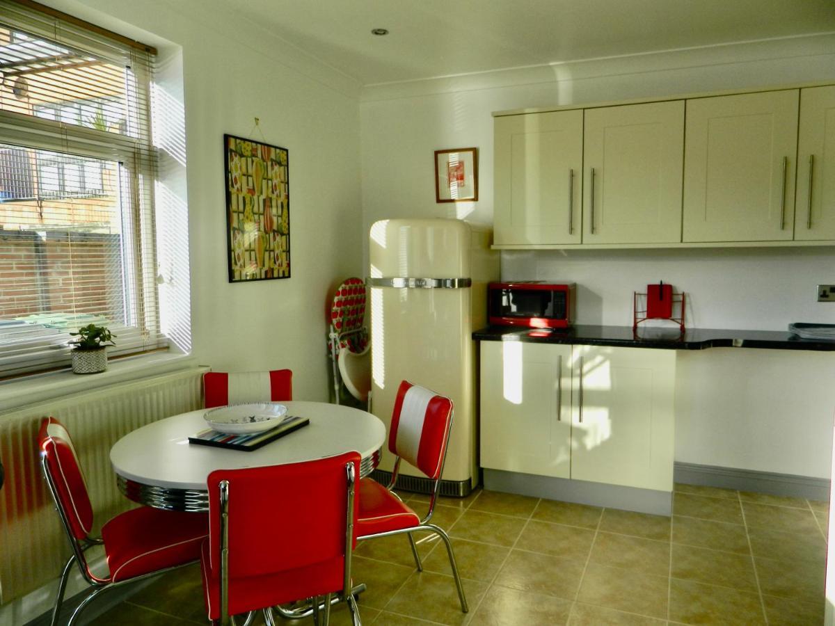 'Harbour View' On The River By Gorleston'S Award Winning Beach - Pet Free! Eksteriør bilde