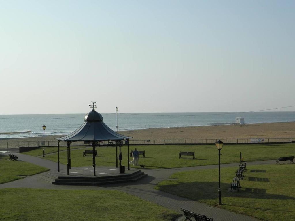 'Harbour View' On The River By Gorleston'S Award Winning Beach - Pet Free! Eksteriør bilde