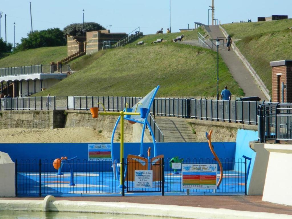 'Harbour View' On The River By Gorleston'S Award Winning Beach - Pet Free! Eksteriør bilde